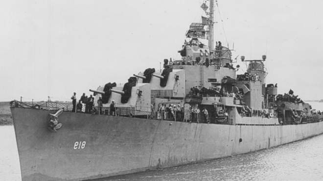 USS Holder (DD-819)