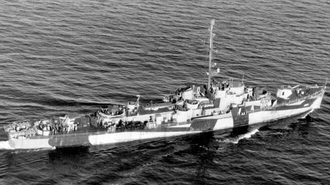 USS Kenneth M. Willett (DE-354)